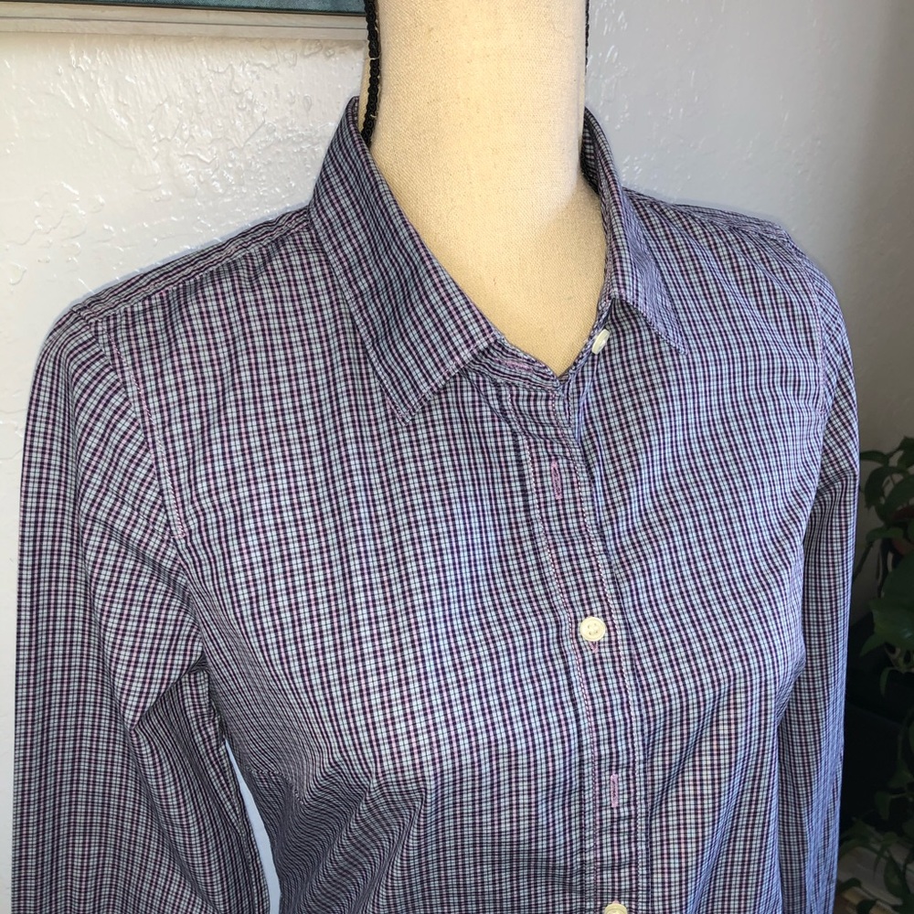 J. Crew long sleeve fitted button down shirt